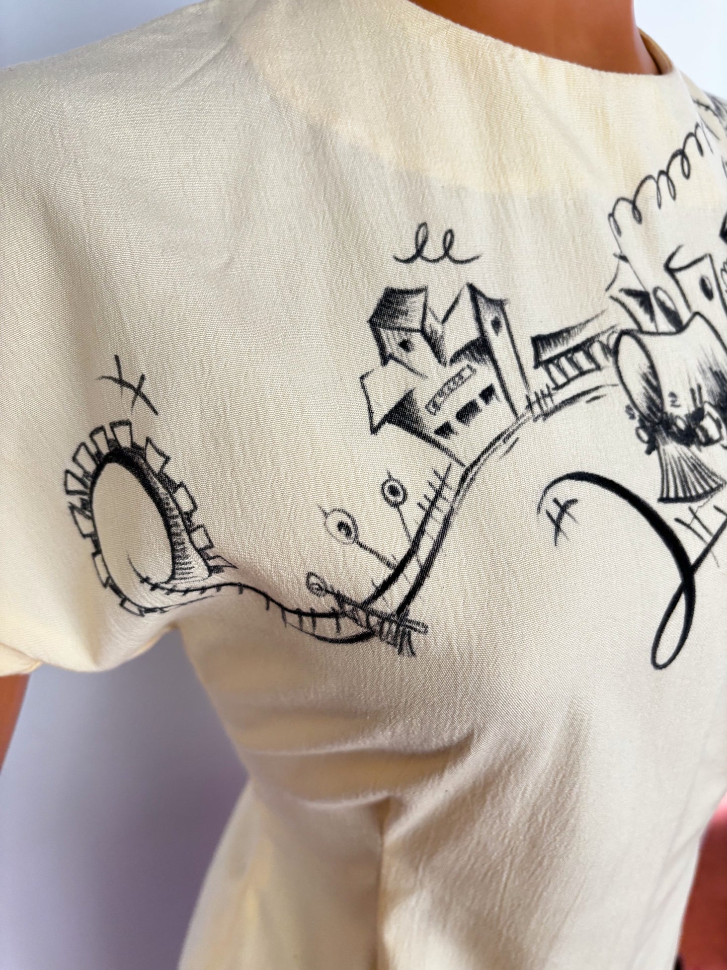 Hand-Painted 1940s Style Blouse With Western Train Illustration | M