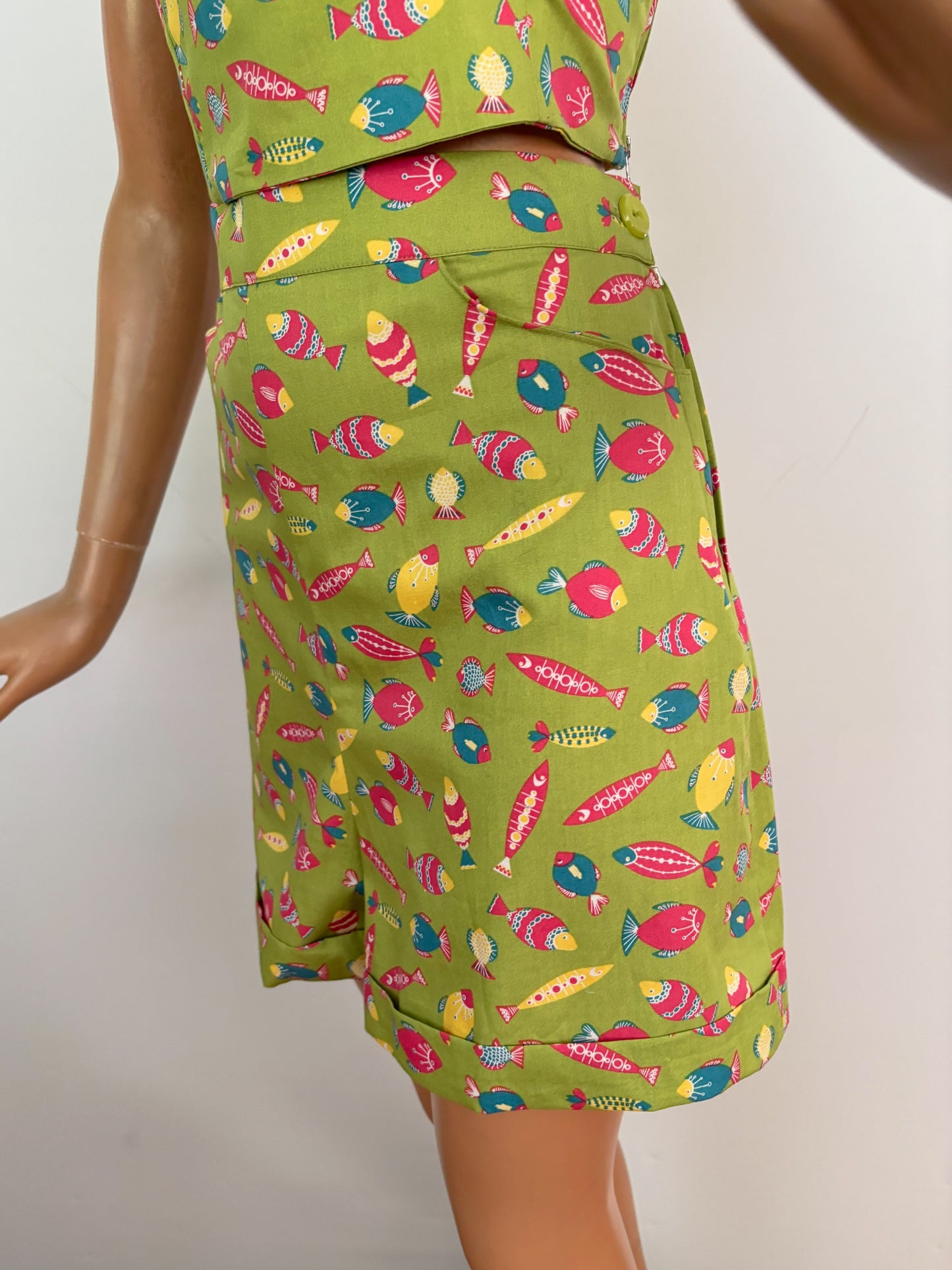 S | 1950s Style Lime Green Fish Print High Waisted Shorts
