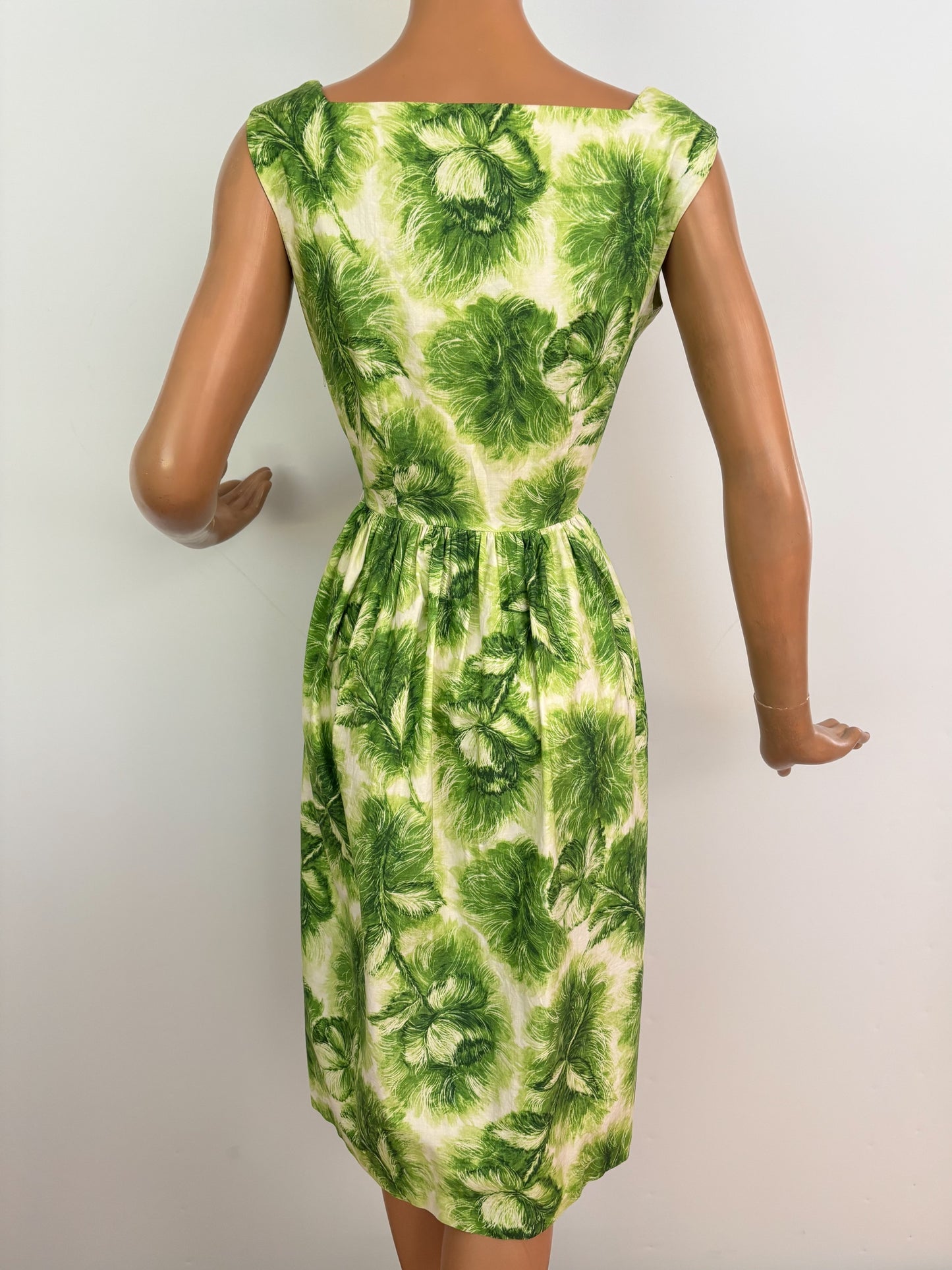 S | 1960s Green Feather Print Cotton Poplin Dress