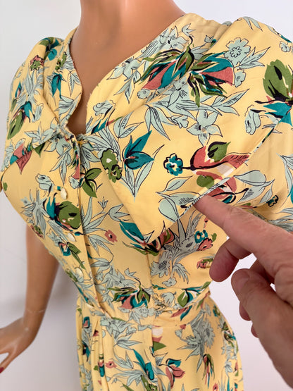 S/M | 1940s Yellow Silk Rayon Floral Dress