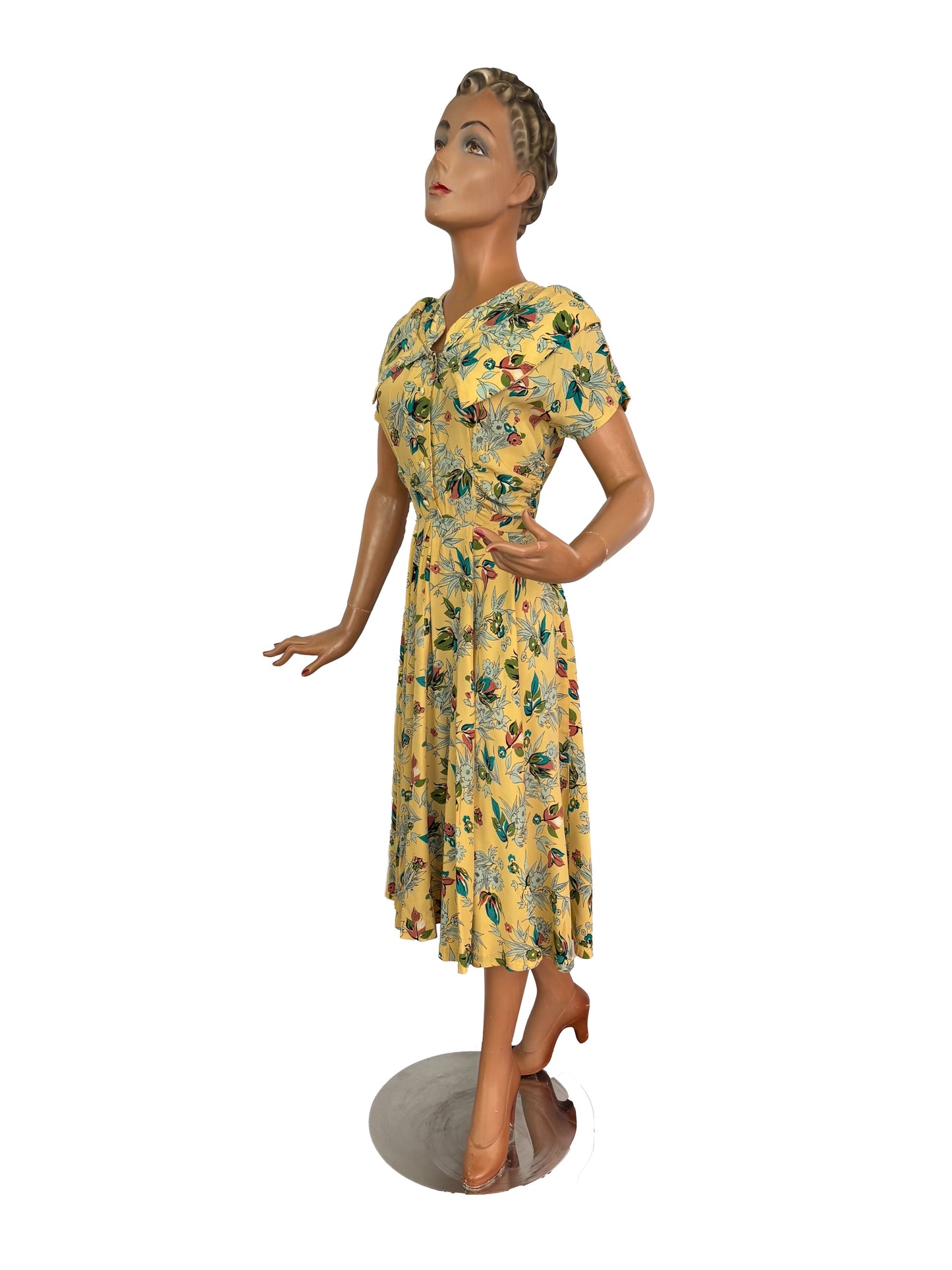 S/M | 1940s Yellow Silk Rayon Floral Dress