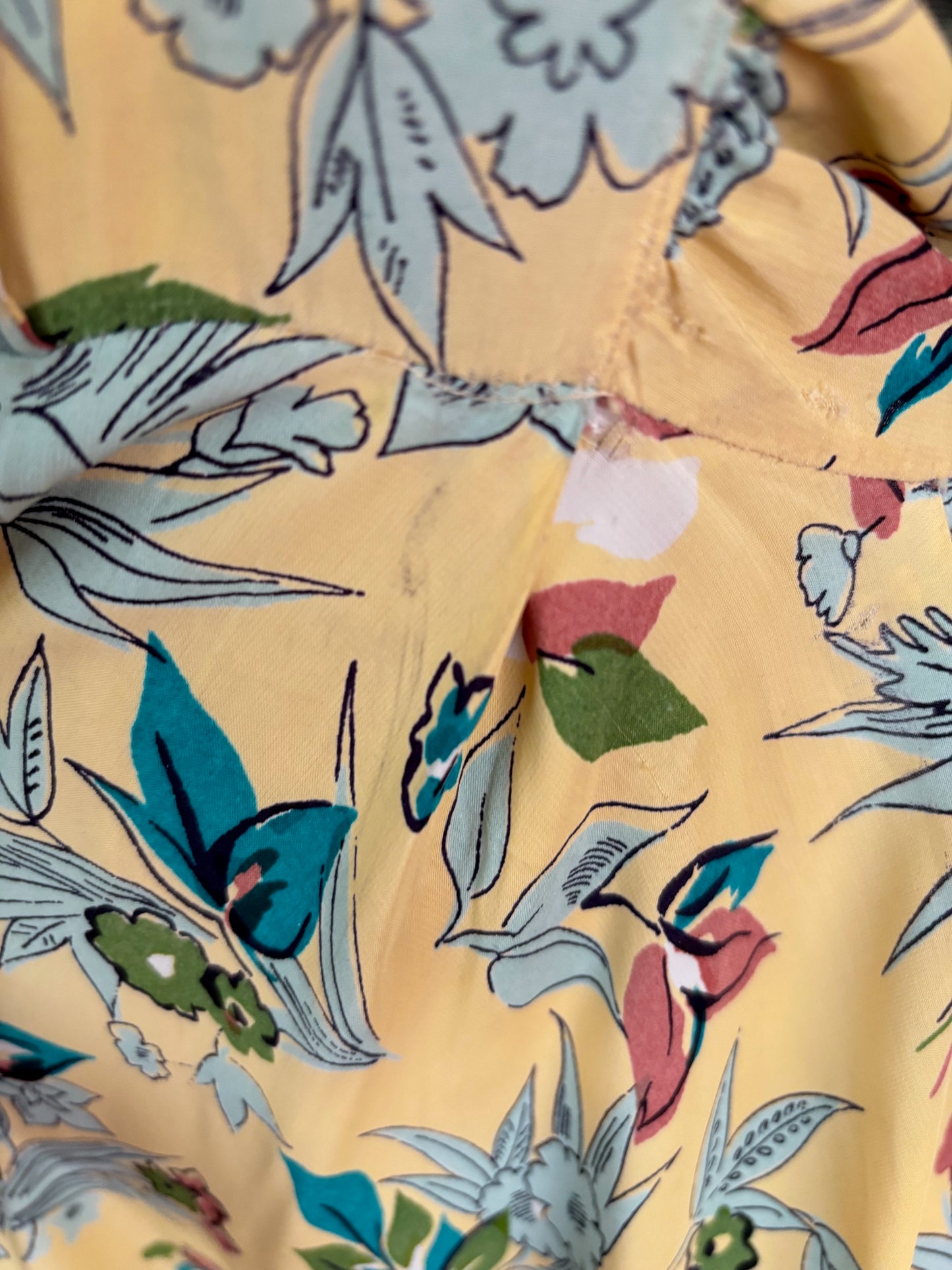 S/M | 1940s Yellow Silk Rayon Floral Dress
