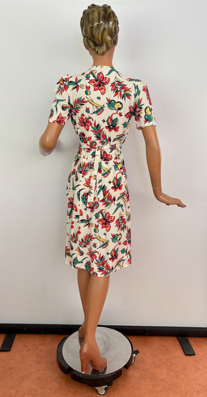M | 1940s Rayon Tropical Novelty Print Dress