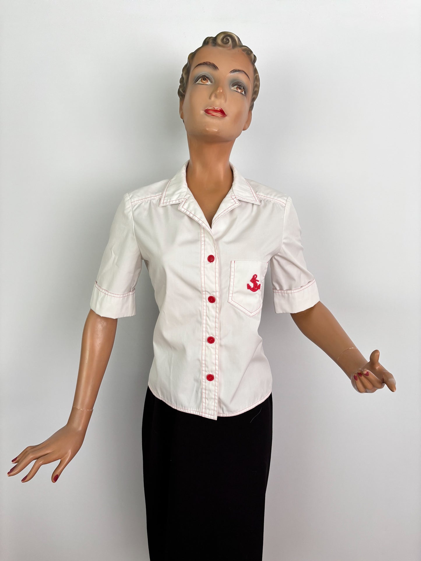 1970s Parade NY White Cotton Poplin Blouse with Red Stitching And Anchor Patch | M