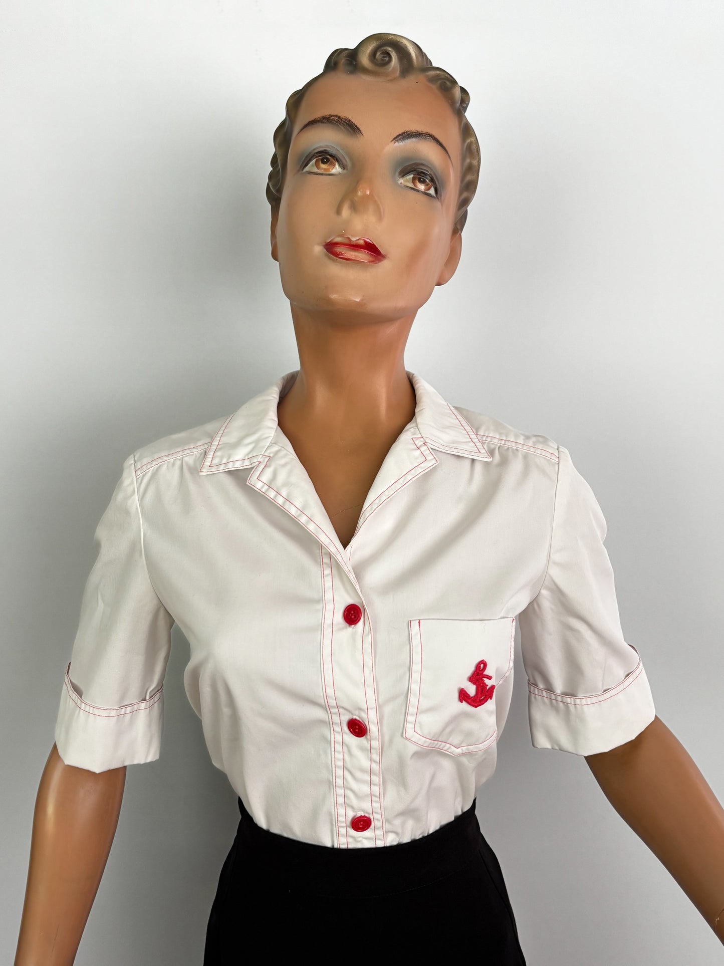 1970s Parade NY White Cotton Poplin Blouse with Red Stitching And Anchor Patch | M