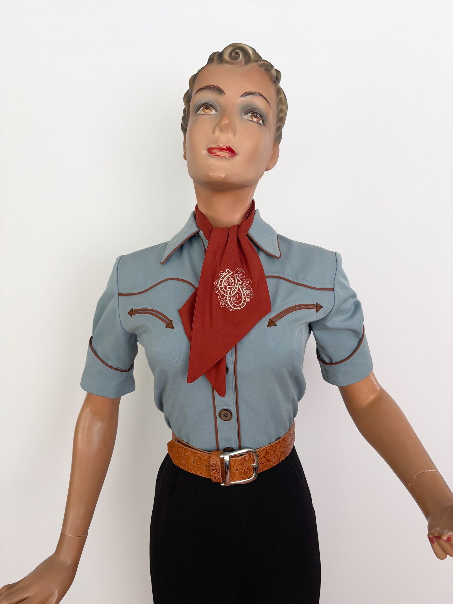 Western Style Embroidered Scarf