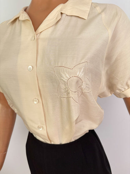 XL/XXL | 1940s/50s Silk Blouse With Openwork Flowers
