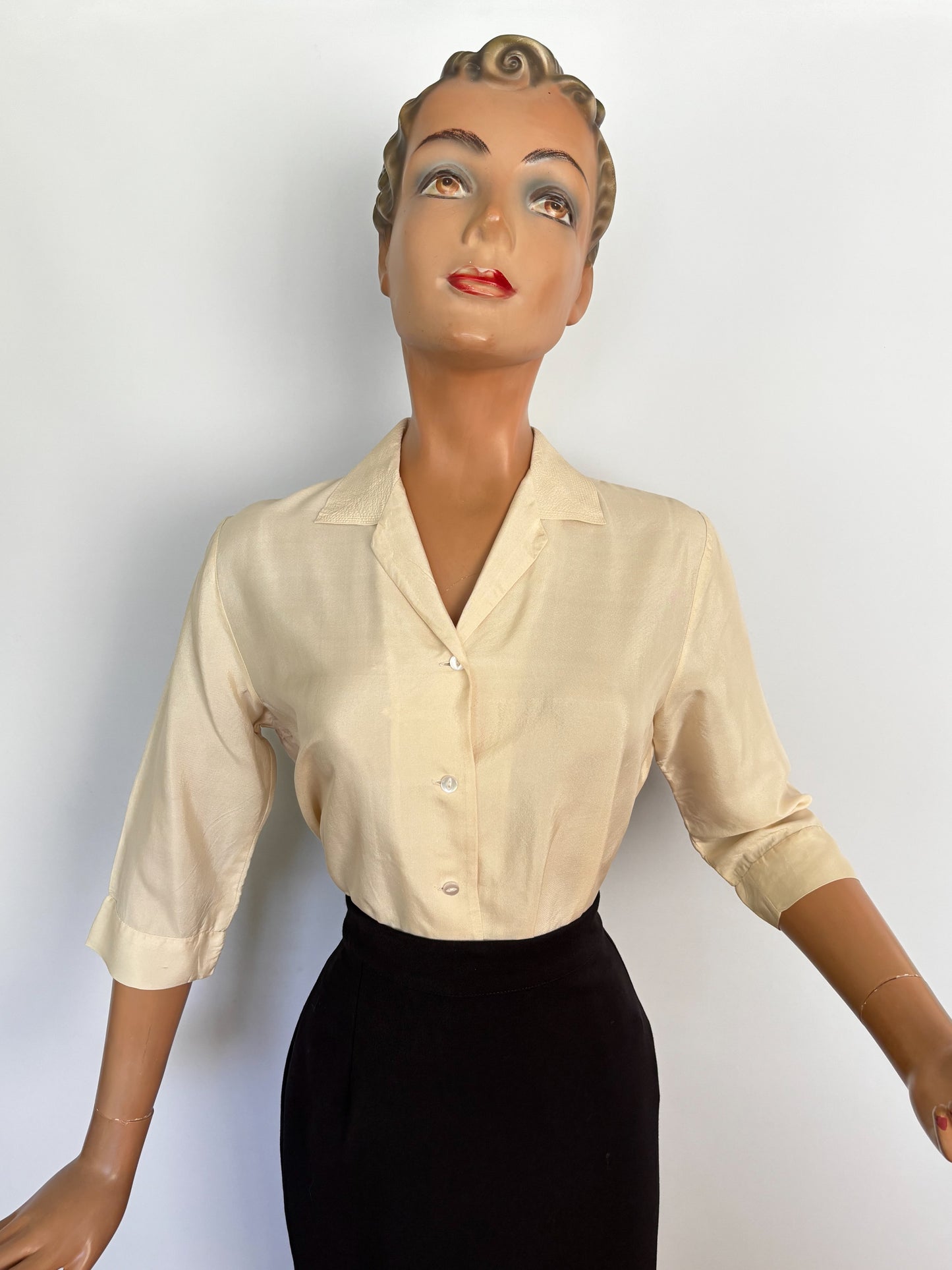 1950s Off White Silk Blouse | L