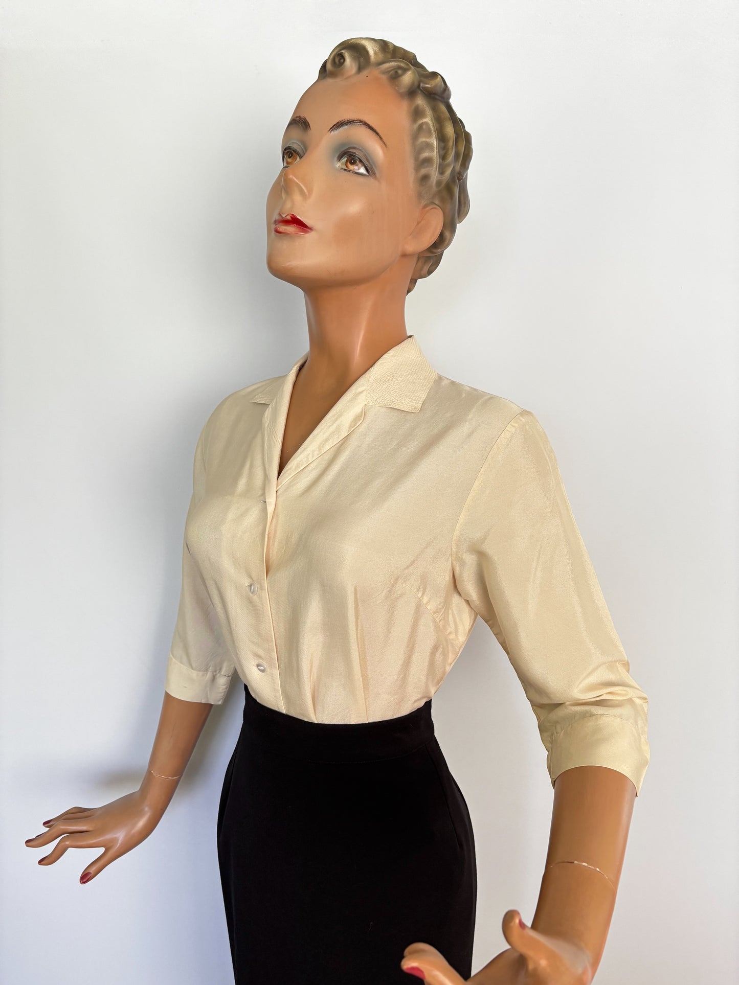 1950s Off White Silk Blouse | L