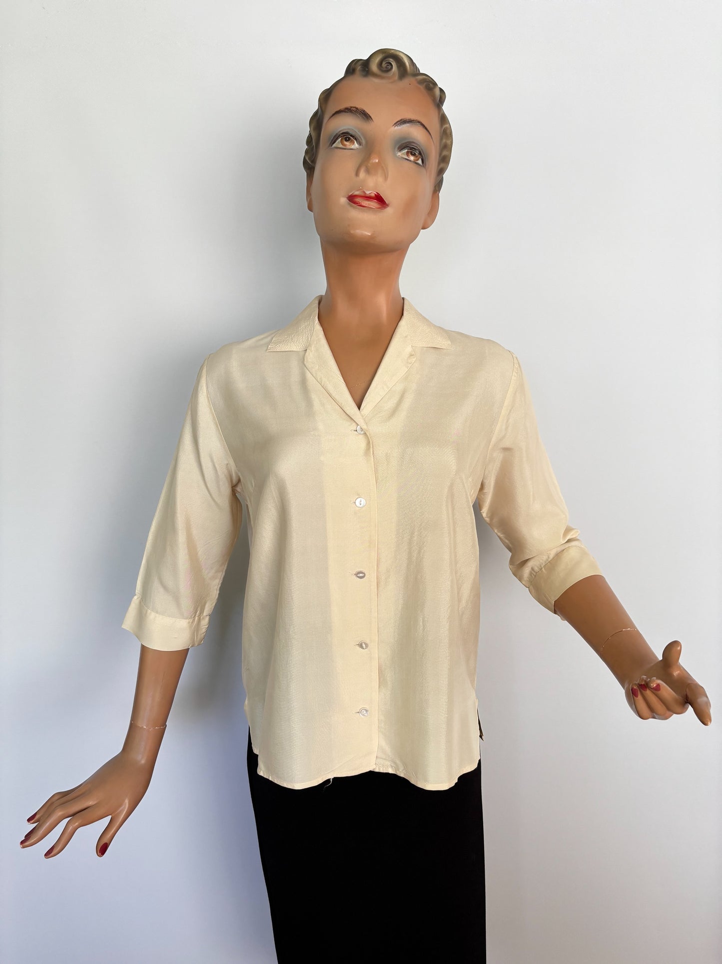 1950s Off White Silk Blouse | L