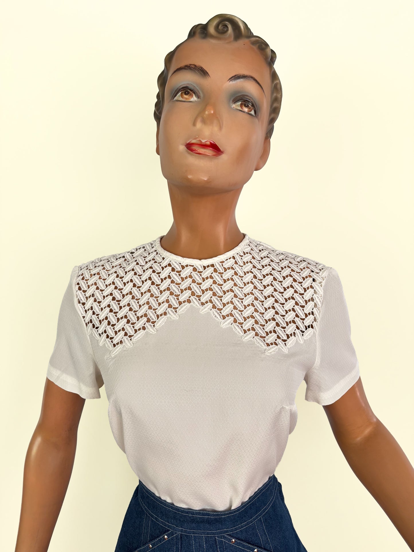 1960s Off White Openwork Yoke Top | M/L