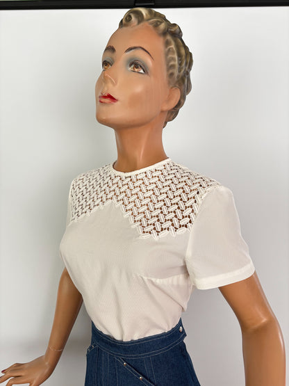1960s Off White Openwork Yoke Top | M/L