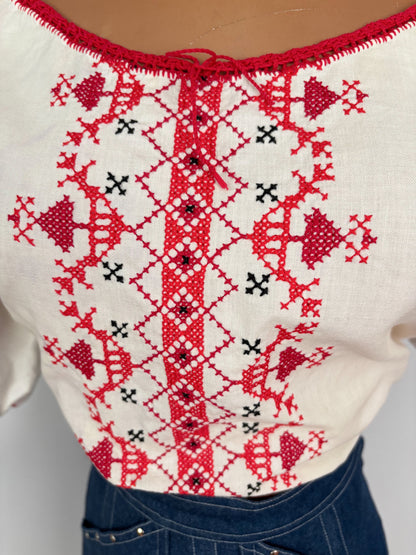 L/XL | 1950s Romanian Embroidered Blouse