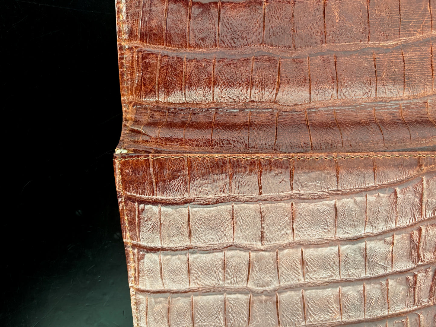 1940s/50s Brown Croc Embossed Leather Envelope Clutch