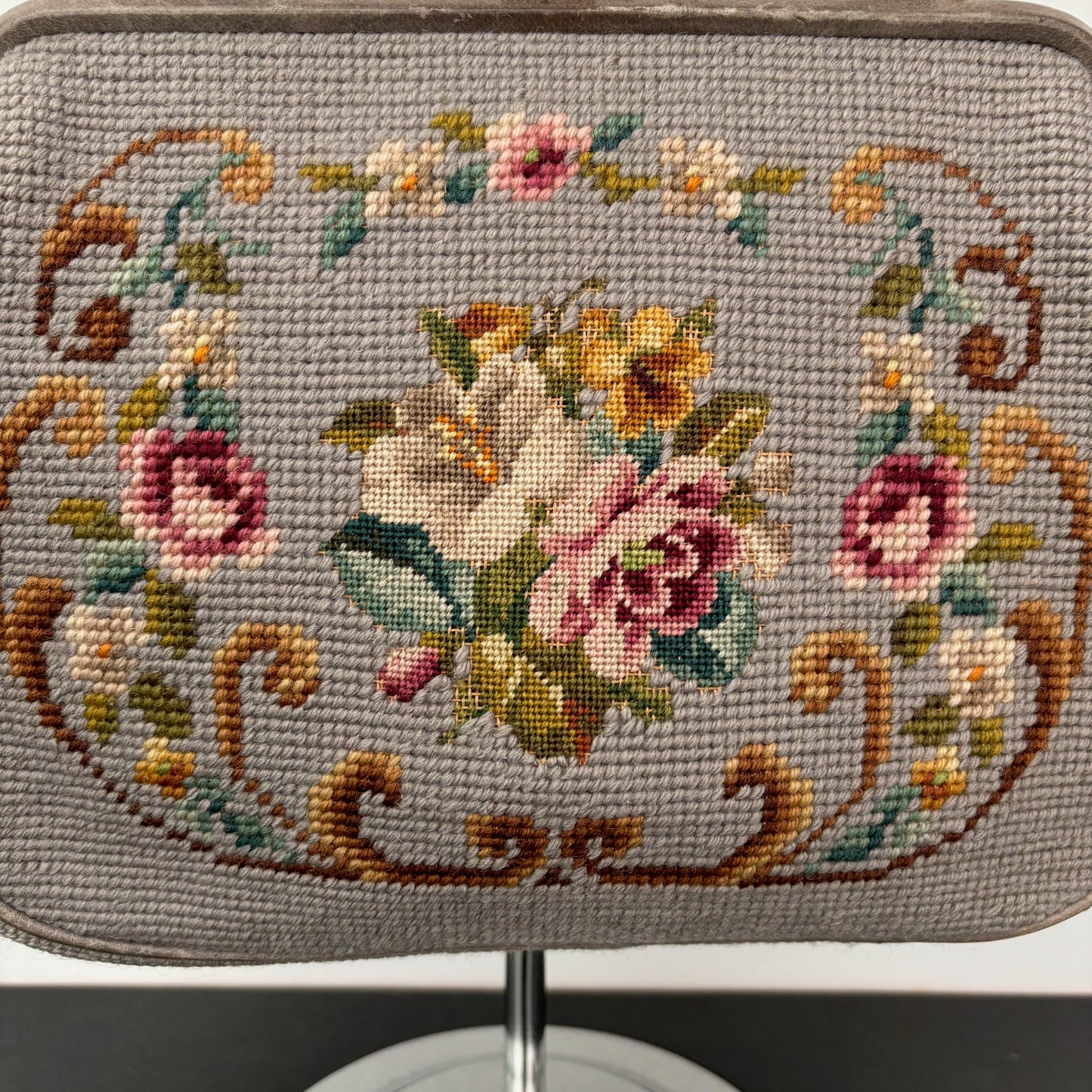 1950s/60s Floral Needlepoint Handbag
