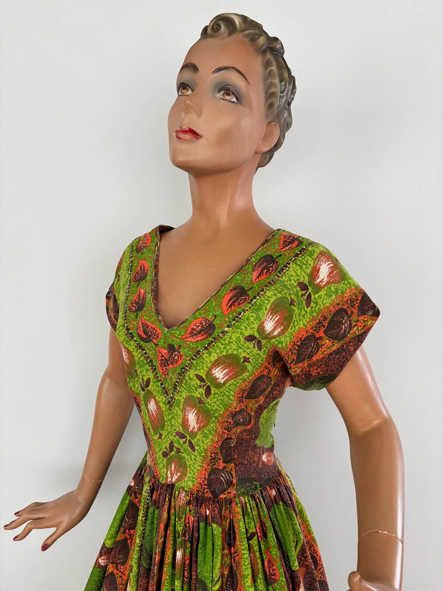 1950s Style Dress Apple And Pear Novelty Print Green Brown | 2XL/3XL