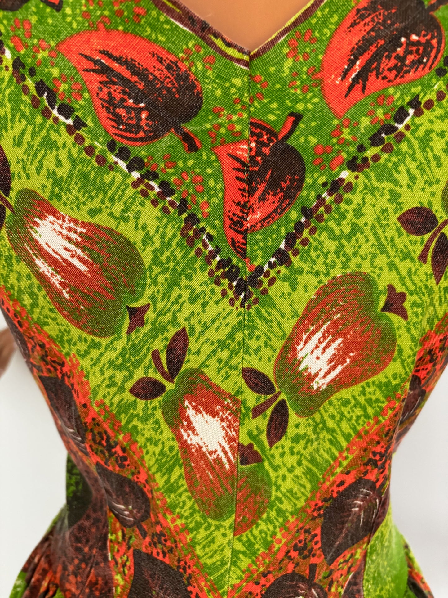 1950s Style Dress Apple And Pear Novelty Print Green Brown | 2XL/3XL