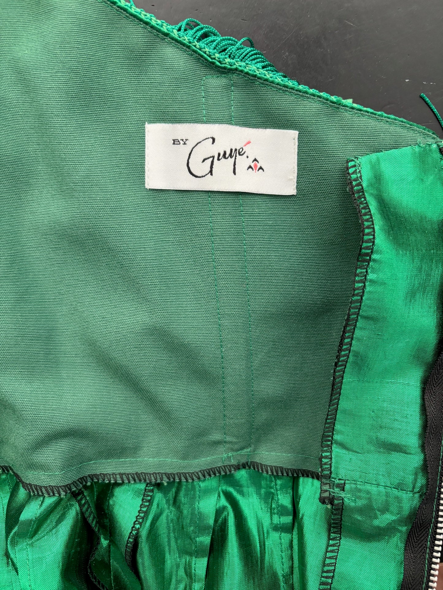 XS | 1950s Style Green Silk Lamé Fringe Cocktail Dress By Guyé