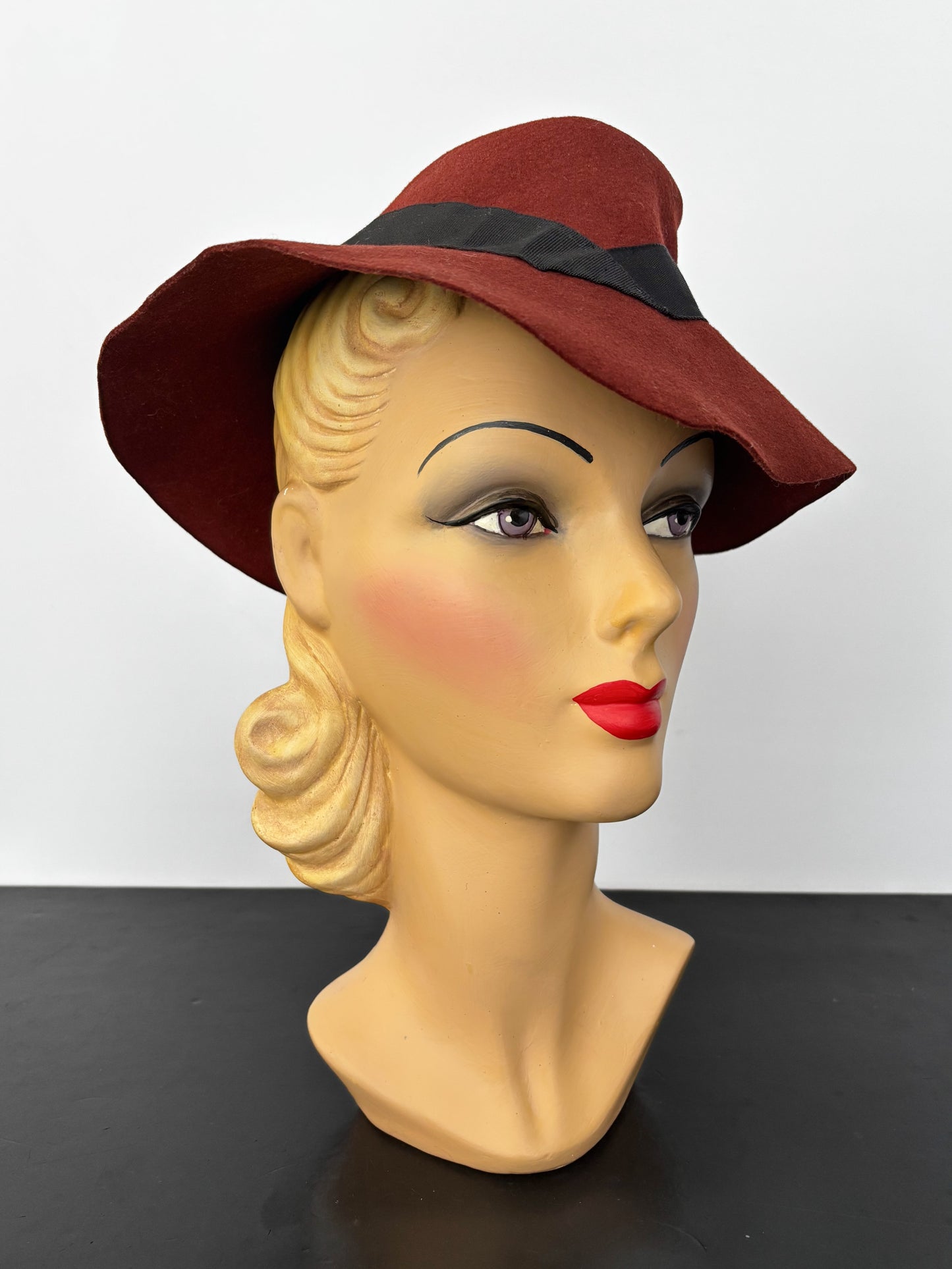 1940s Brown Felt Fedora Hat