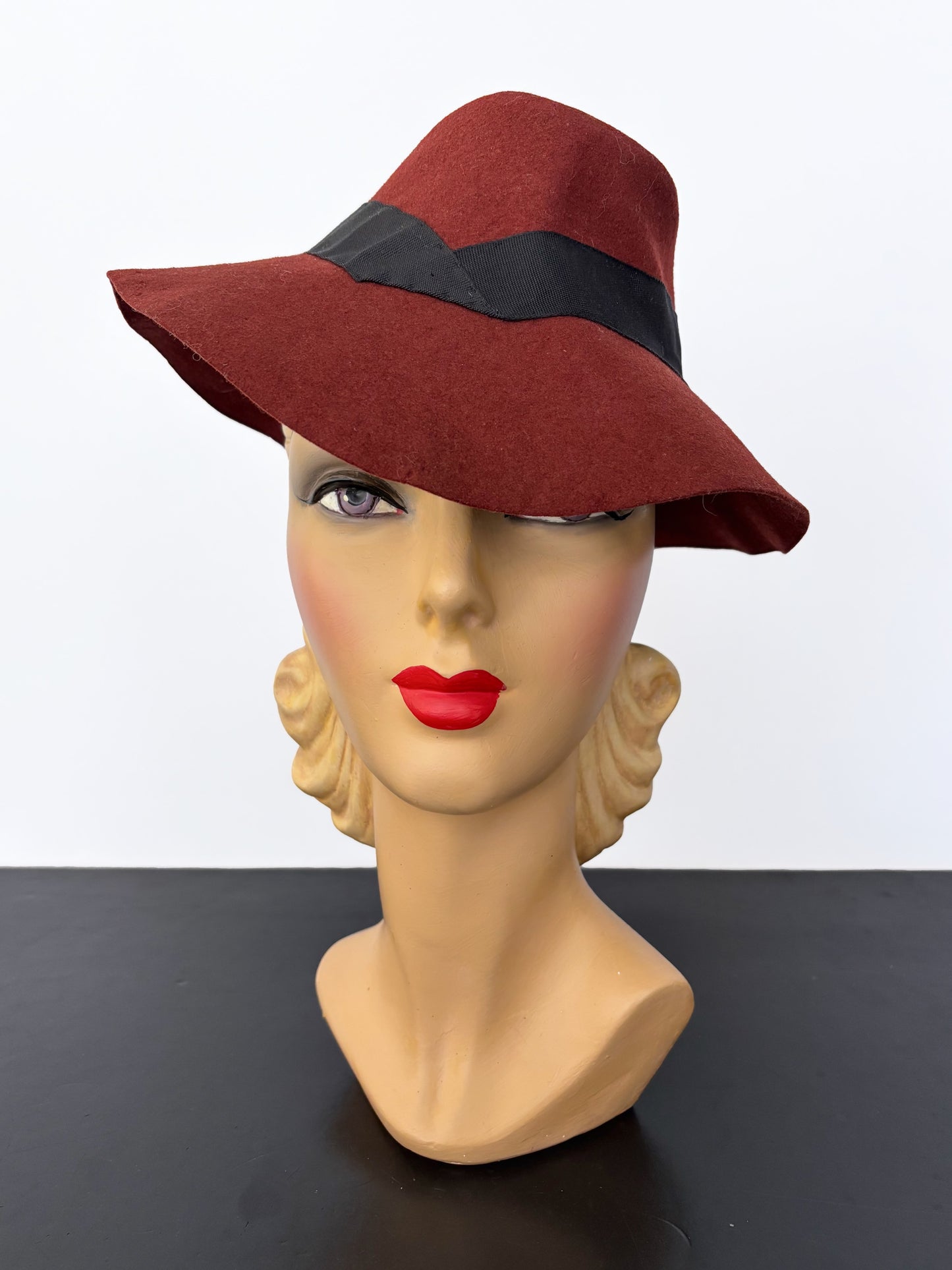 1940s Brown Felt Fedora Hat