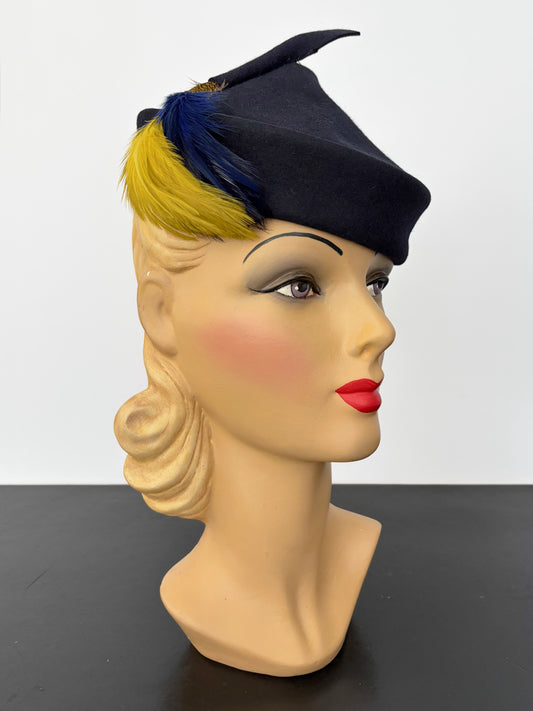 1940s Saks 34th New York Dark Blue Tilt Hat w. Feather Detail