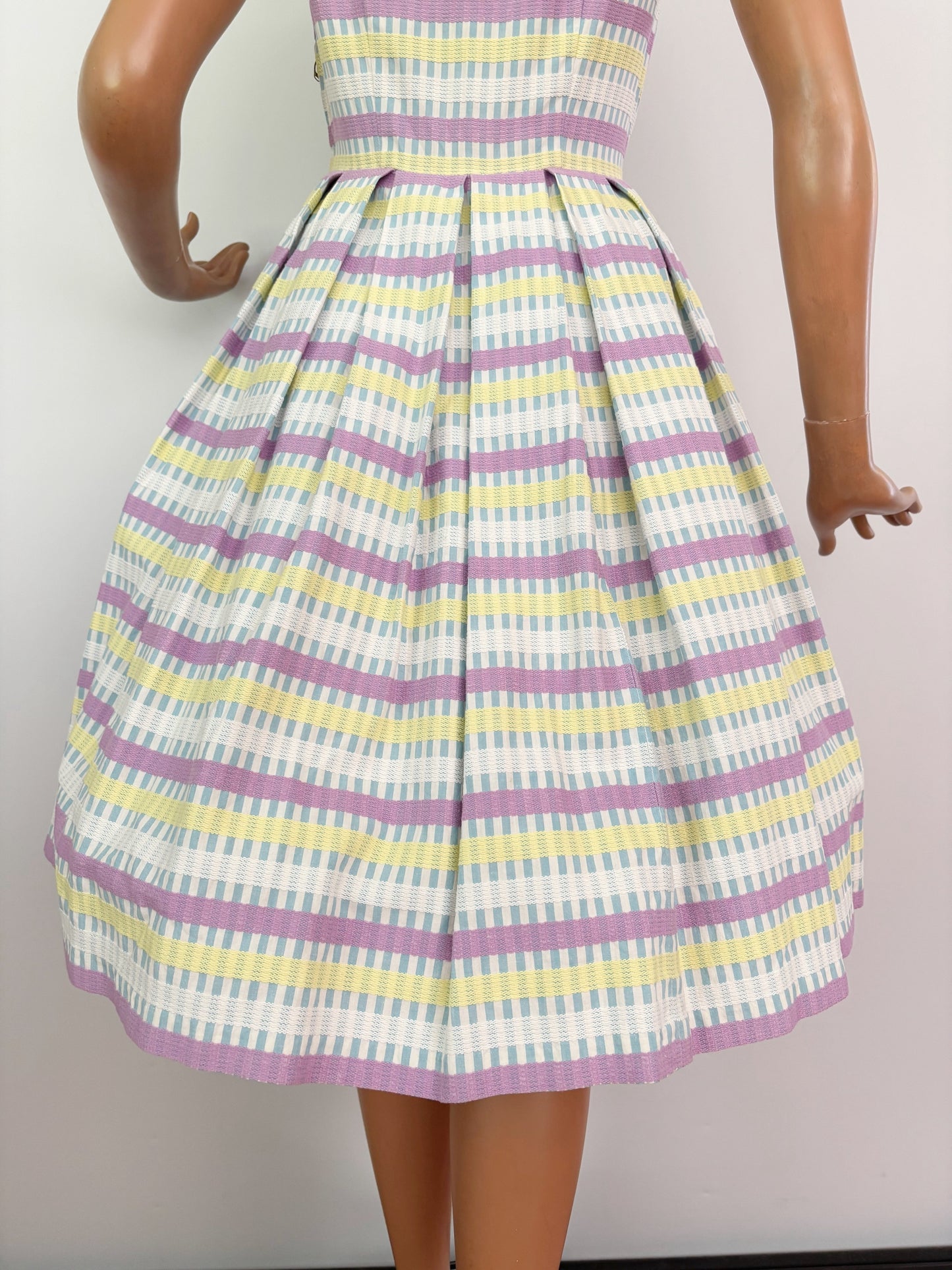 S | 1950s/60s Pastel Barkcloth Dress