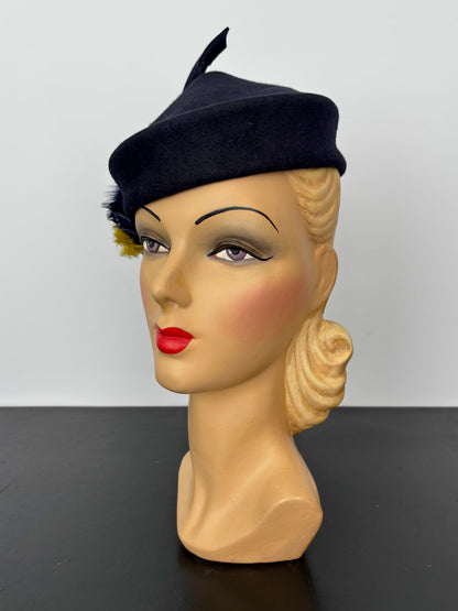 1940s Saks 34th New York Dark Blue Tilt Hat w. Feather Detail