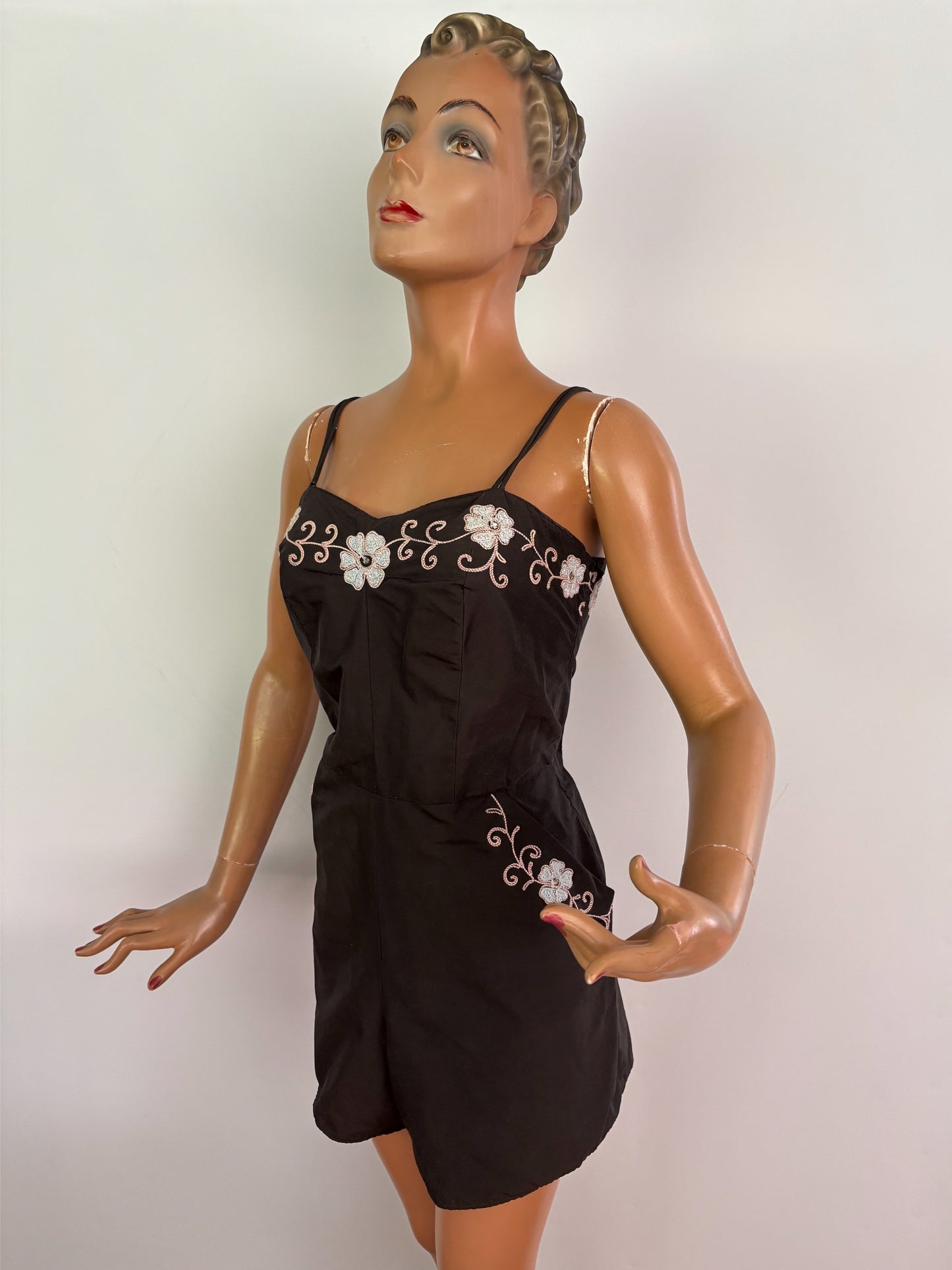 M/L | Magid Embroidered Playsuit