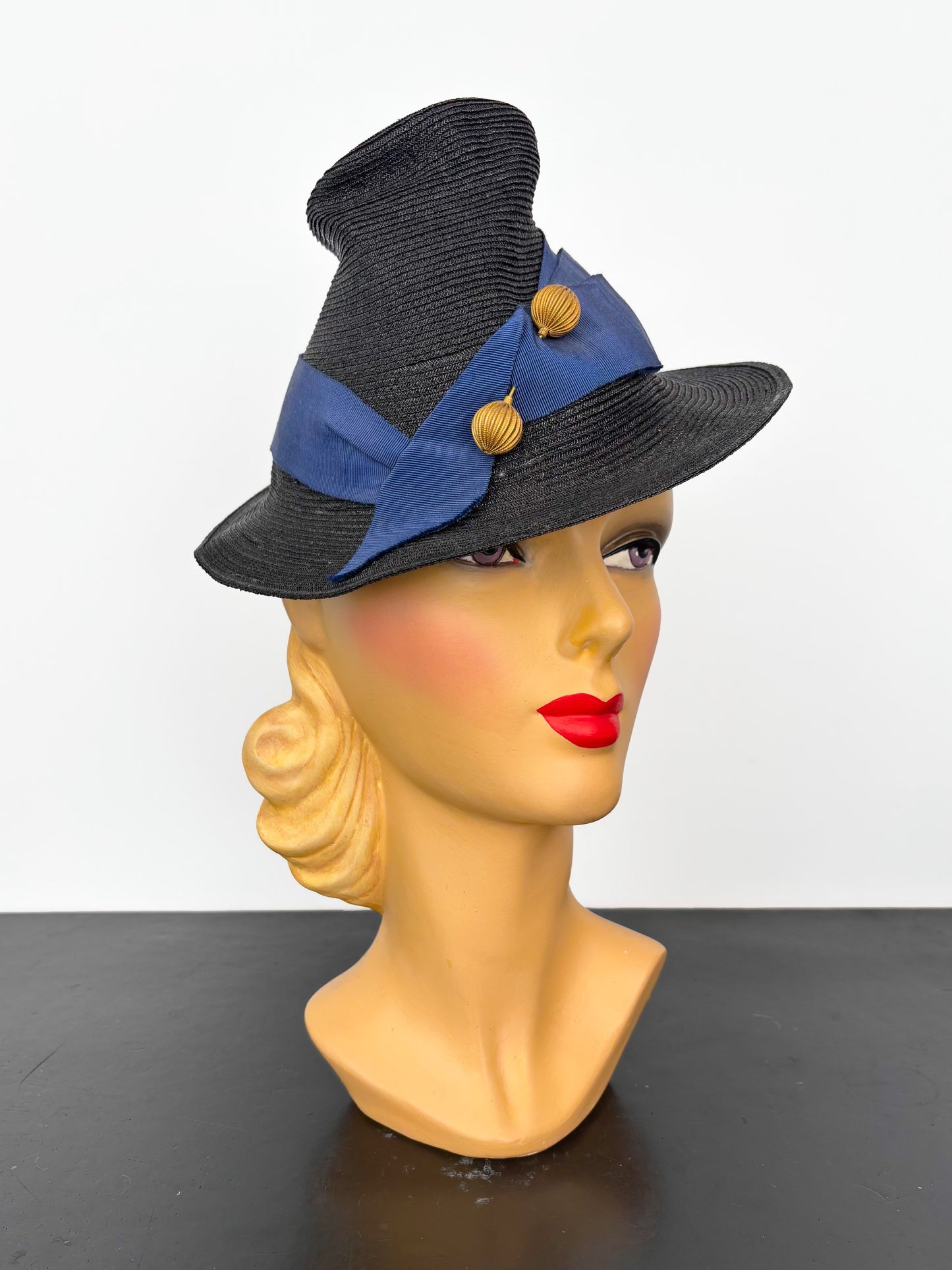 1940s Sisal Chimney Hat with Blue Ribbon and Hat Pin