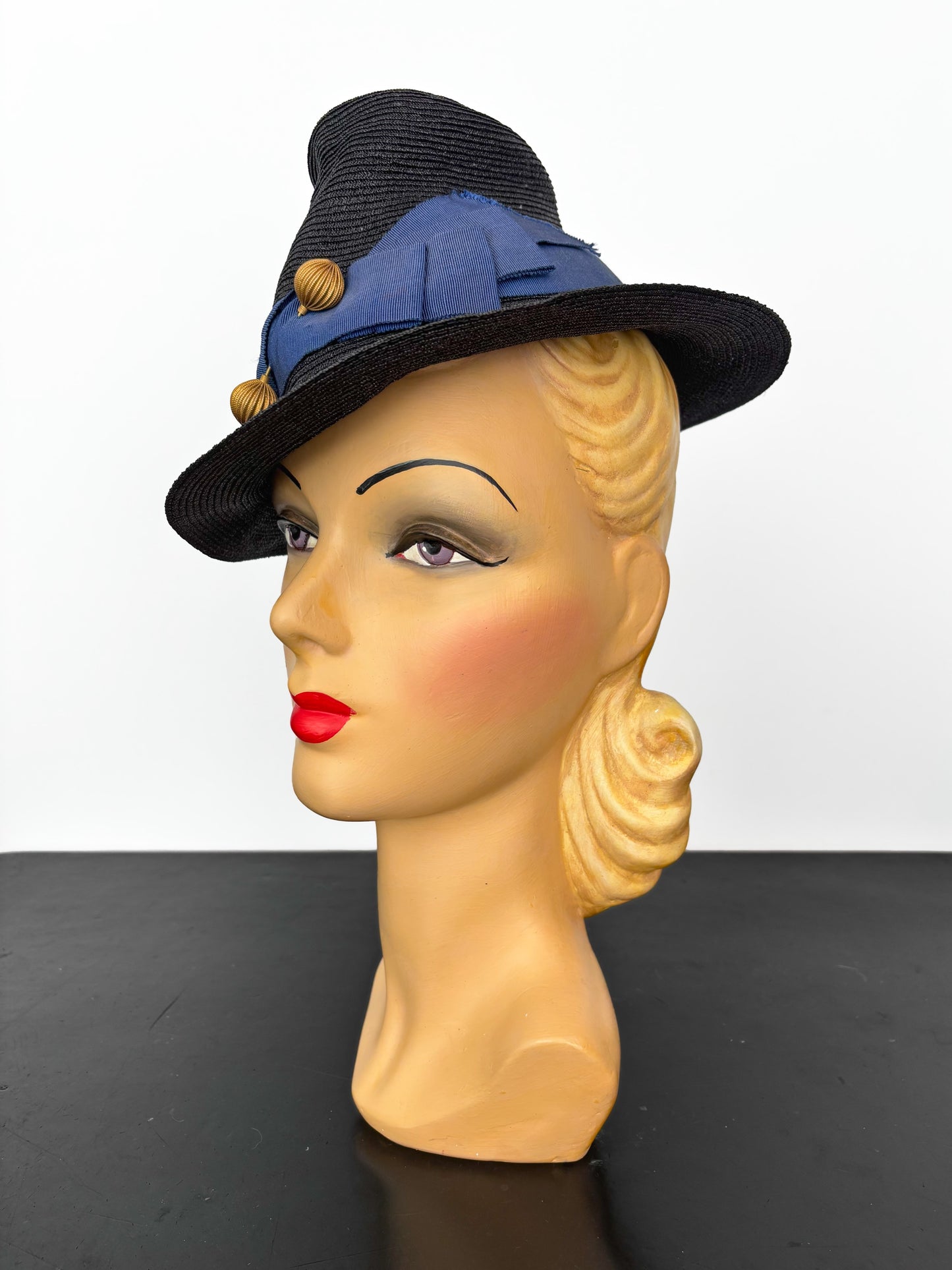 1940s Sisal Chimney Hat with Blue Ribbon and Hat Pin