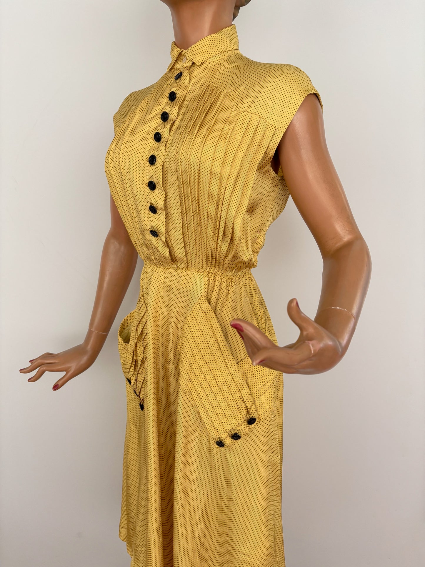 XS | 1940s Yellow Polka Dot Rayon Dress
