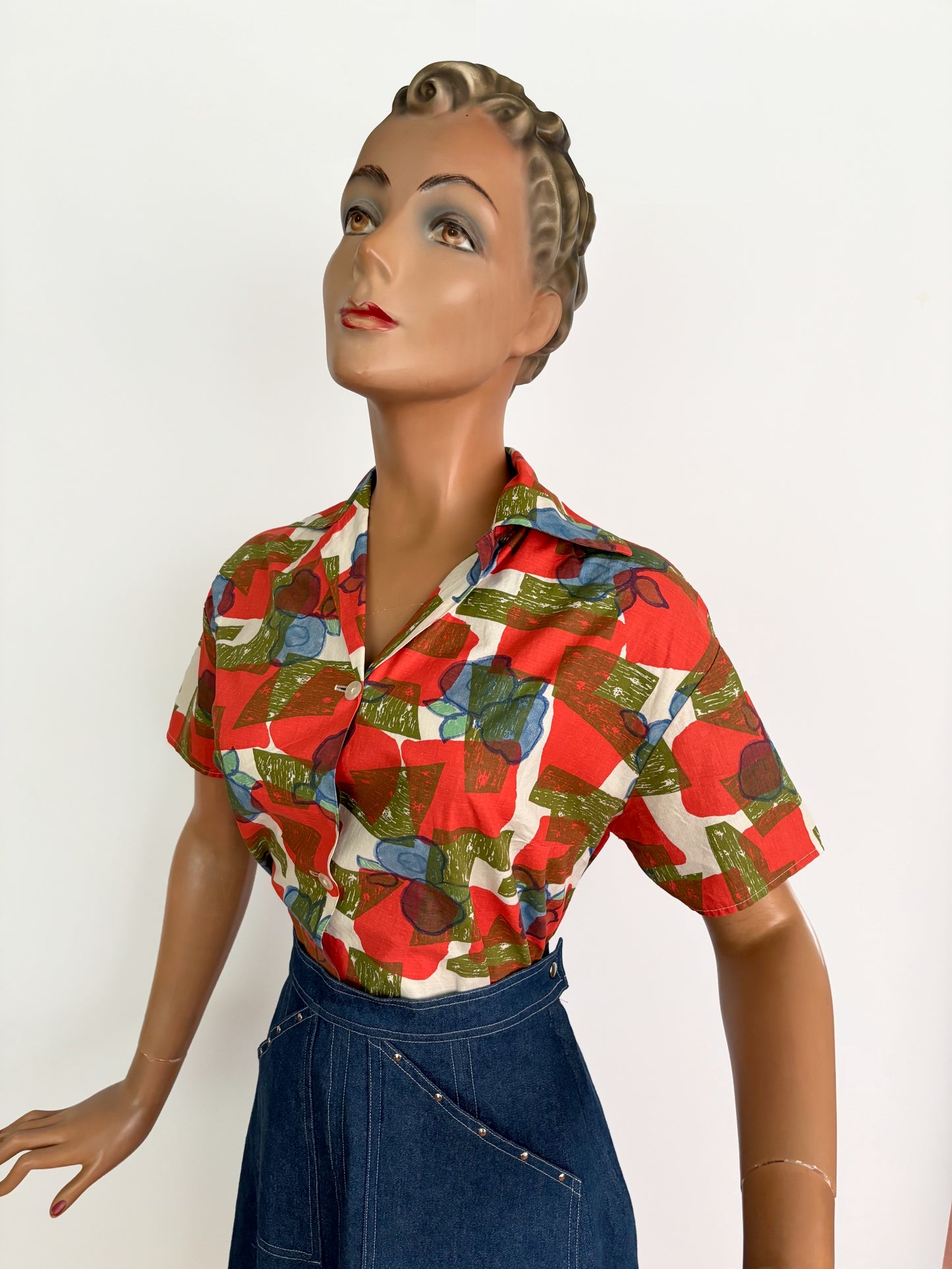 L/XL | 1950s/60s Cotton Poplin Blouse With Abstract Floral Print