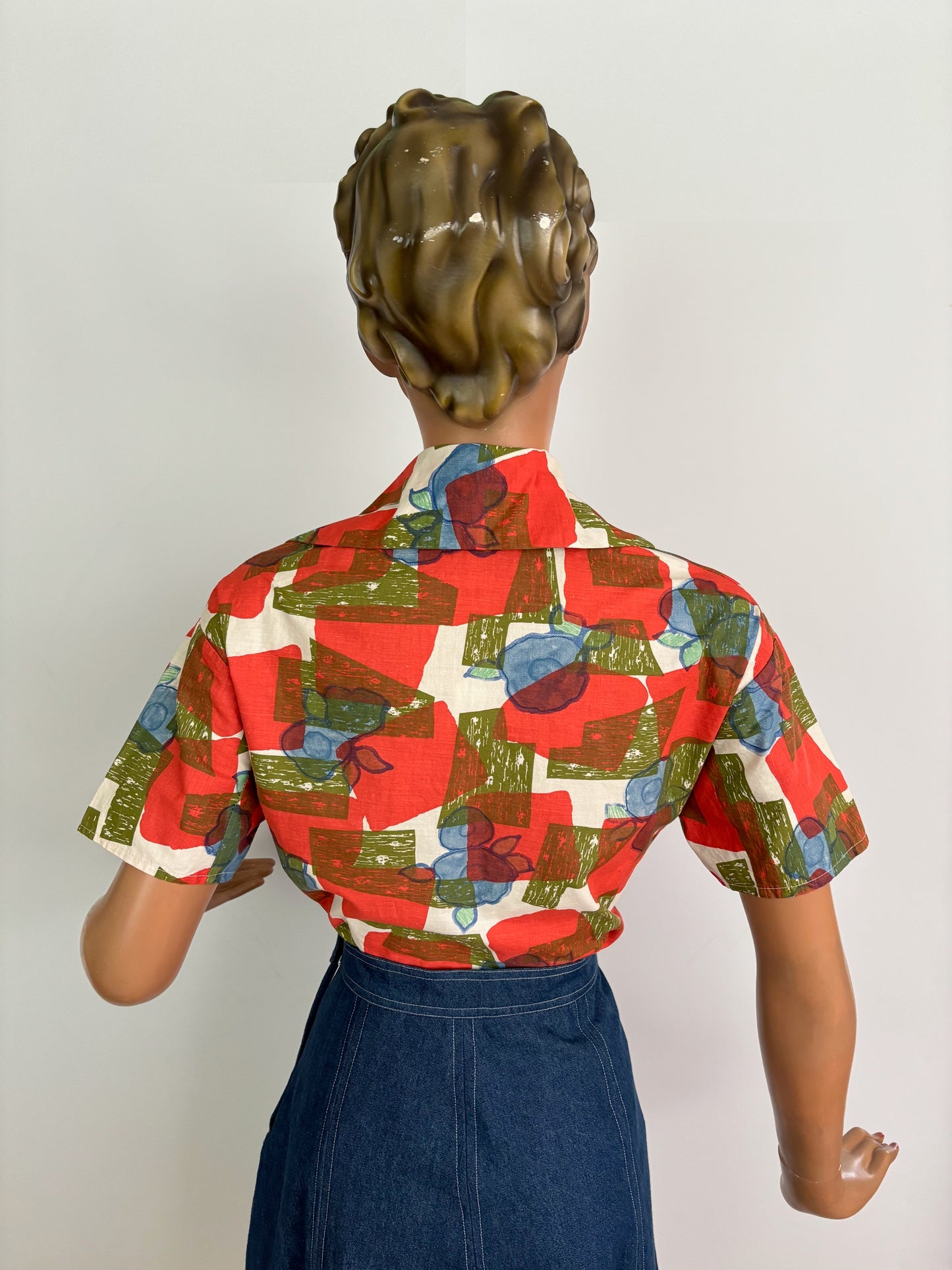 L/XL | 1950s/60s Cotton Poplin Blouse With Abstract Floral Print