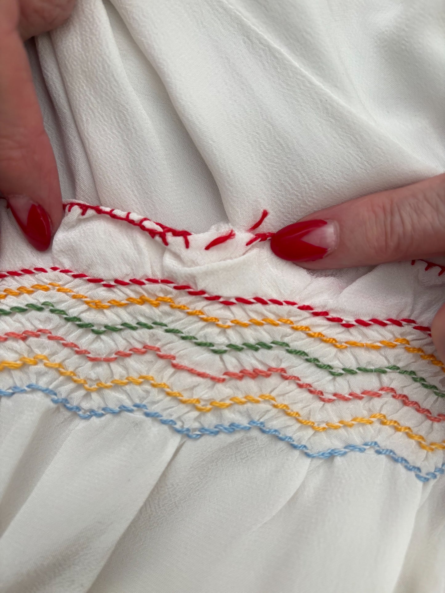 L | 1940s Hungarian Embroidered Peasant Blouse