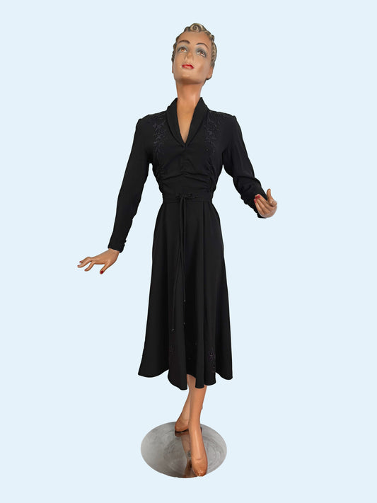 M/L | 1940s Black Crepe Beaded  Evening Dress