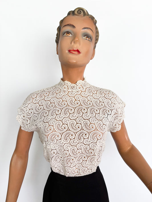 L | 1940s 1950s Lace Top