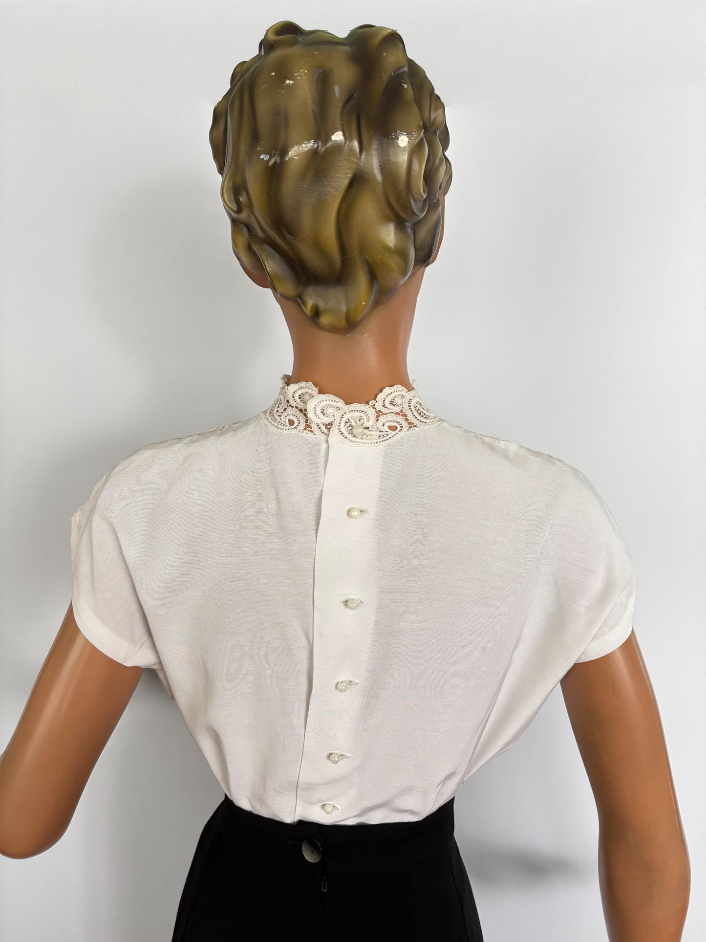 L | 1940s 1950s Lace Top