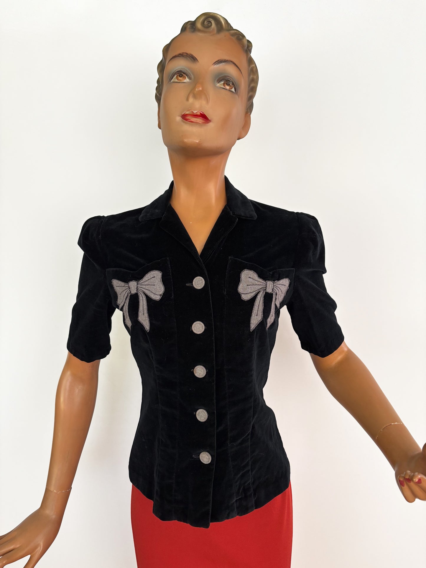 S | 1940s Black Velvet Bow Jacket - wounded