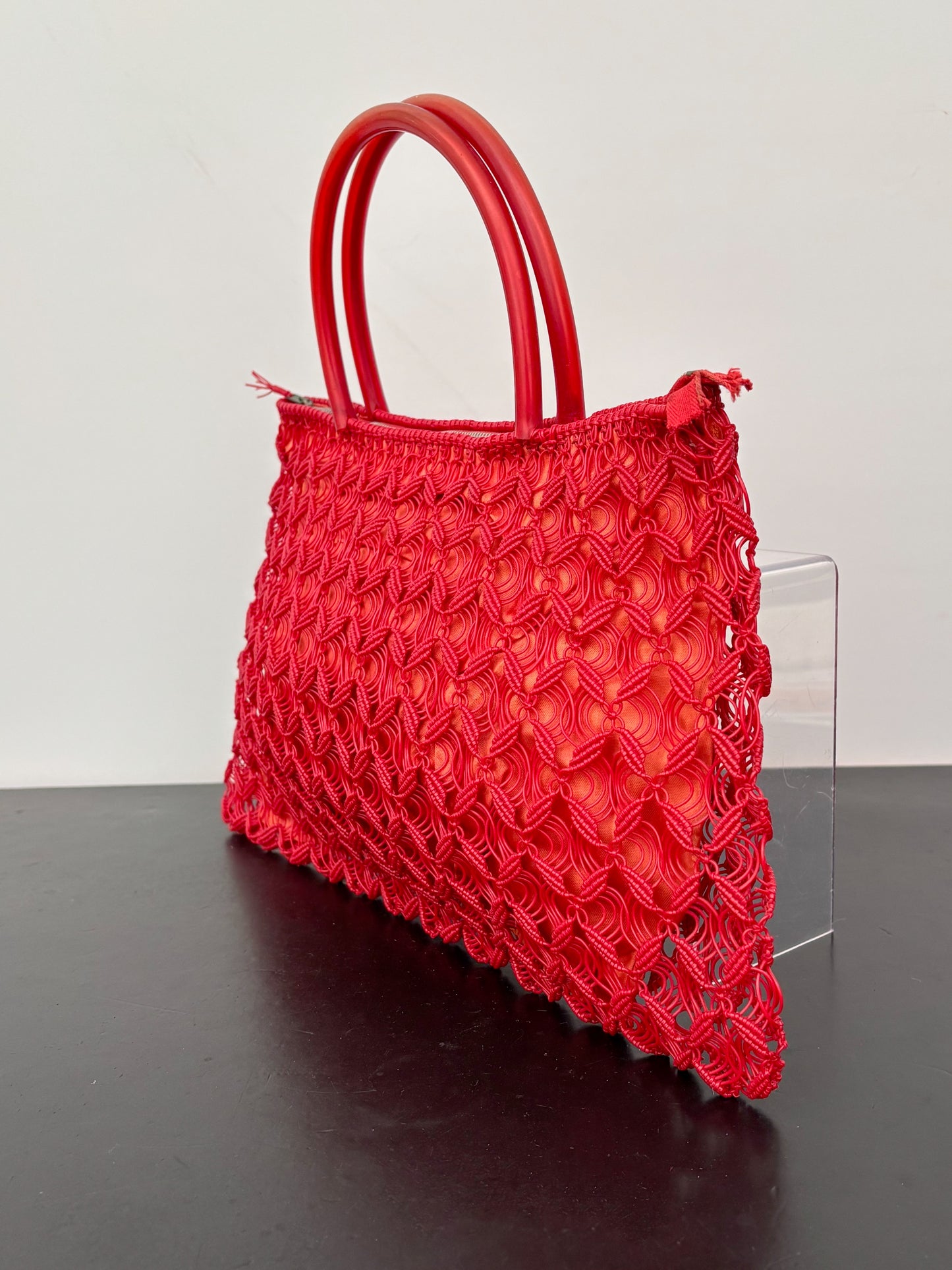1950s/60s Red Woven Plastic Cord Handbag With Round Handles