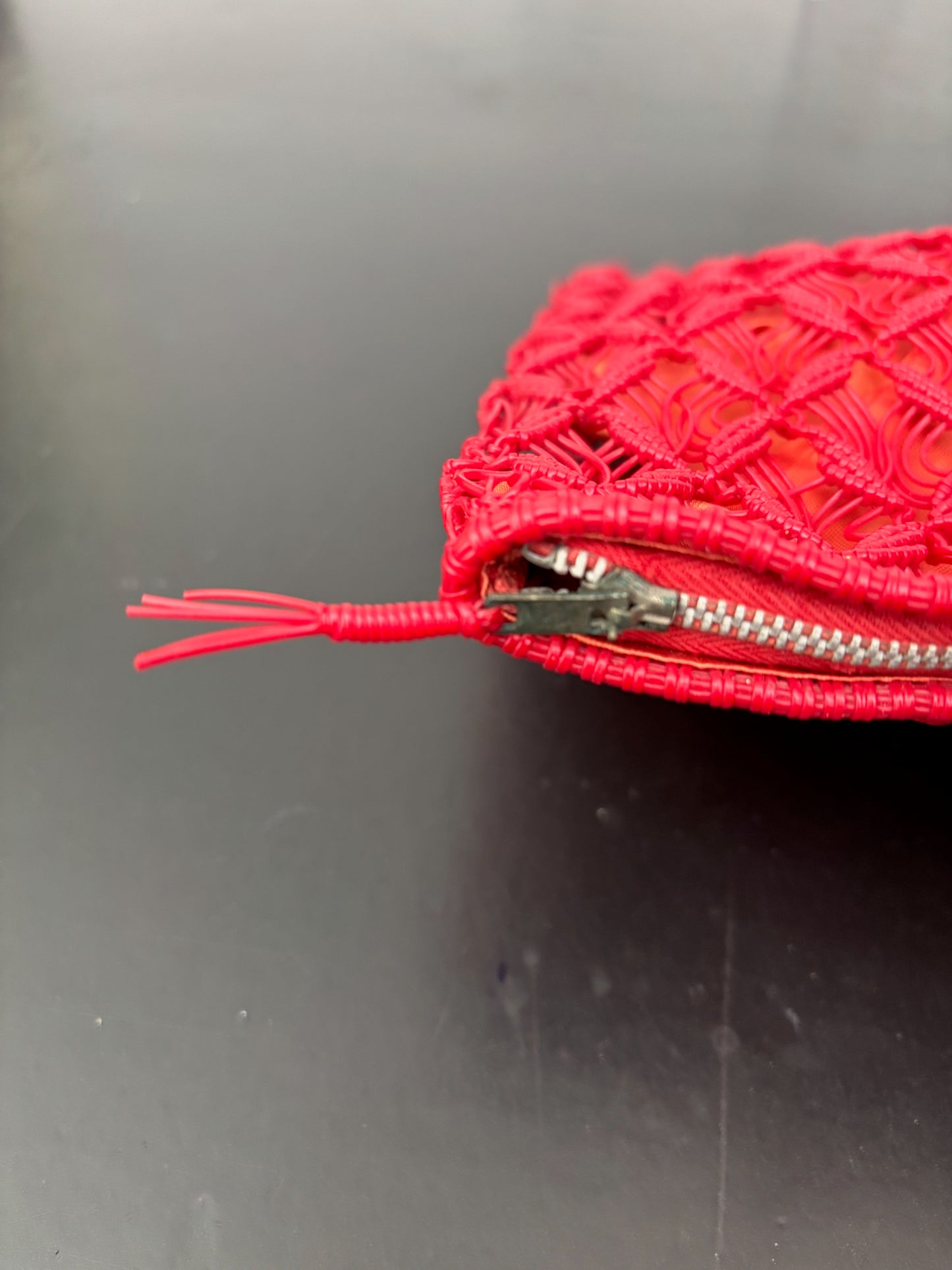 1950s/60s Red Woven Plastic Cord Handbag With Round Handles