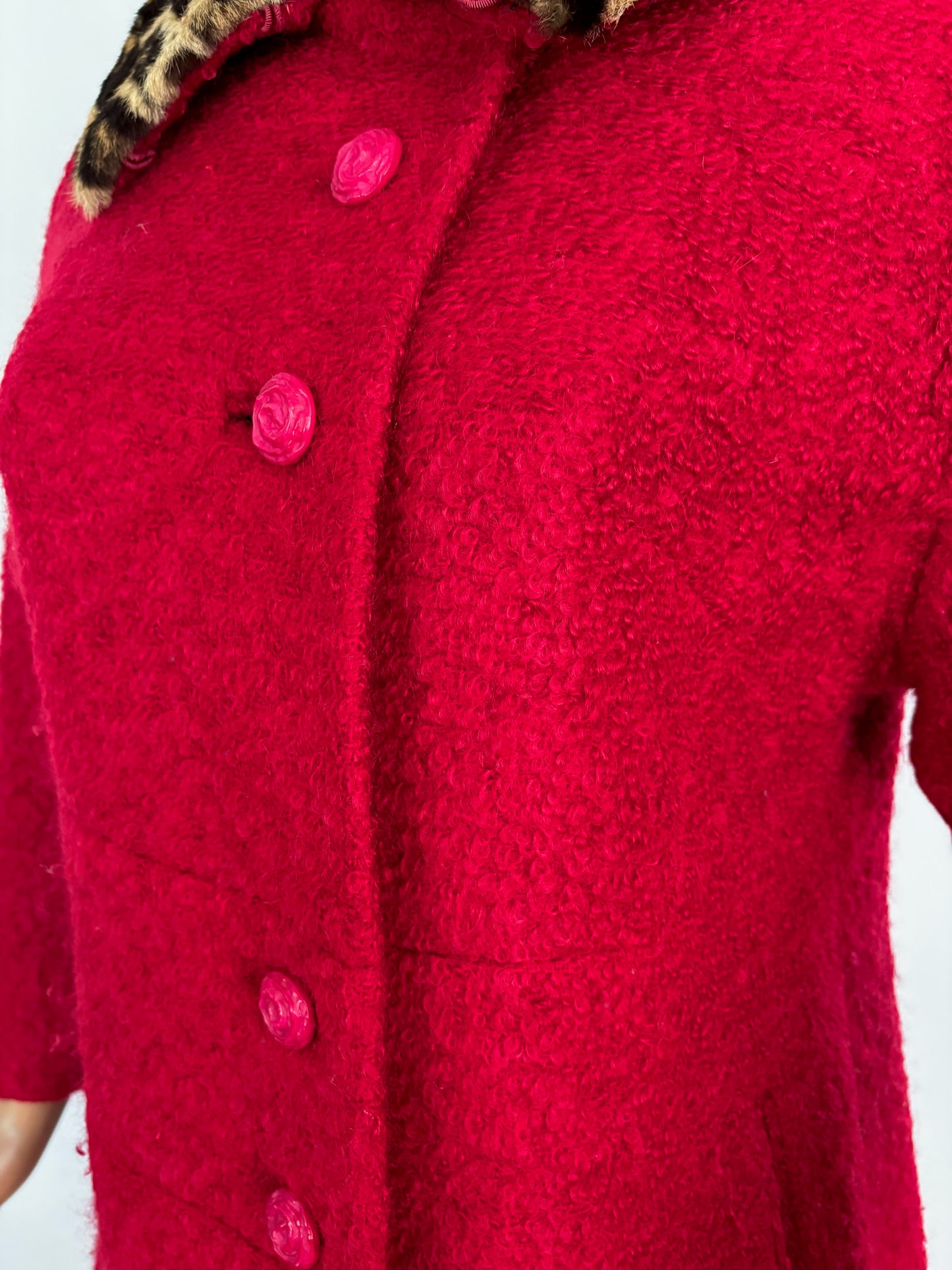 L/XL | 1960s Red Bouclé Coat With Faux Leopard Fur Collar