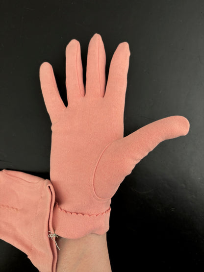 1950s Deadstock Blush Pink Cotton Gloves | Size 6