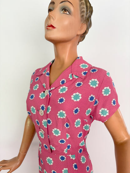 M | 1940s Pink Rayon Day Dress
