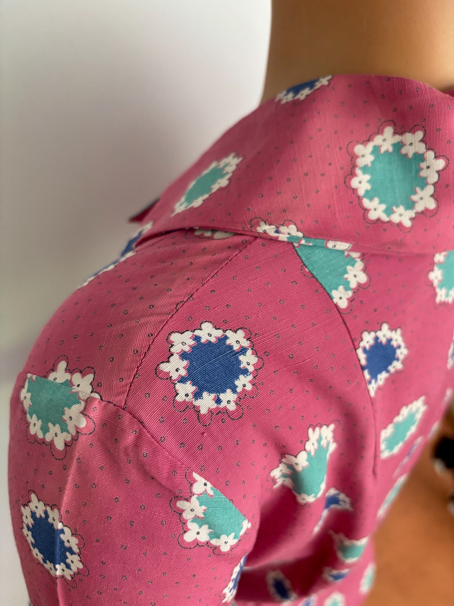 M | 1940s Pink Rayon Day Dress