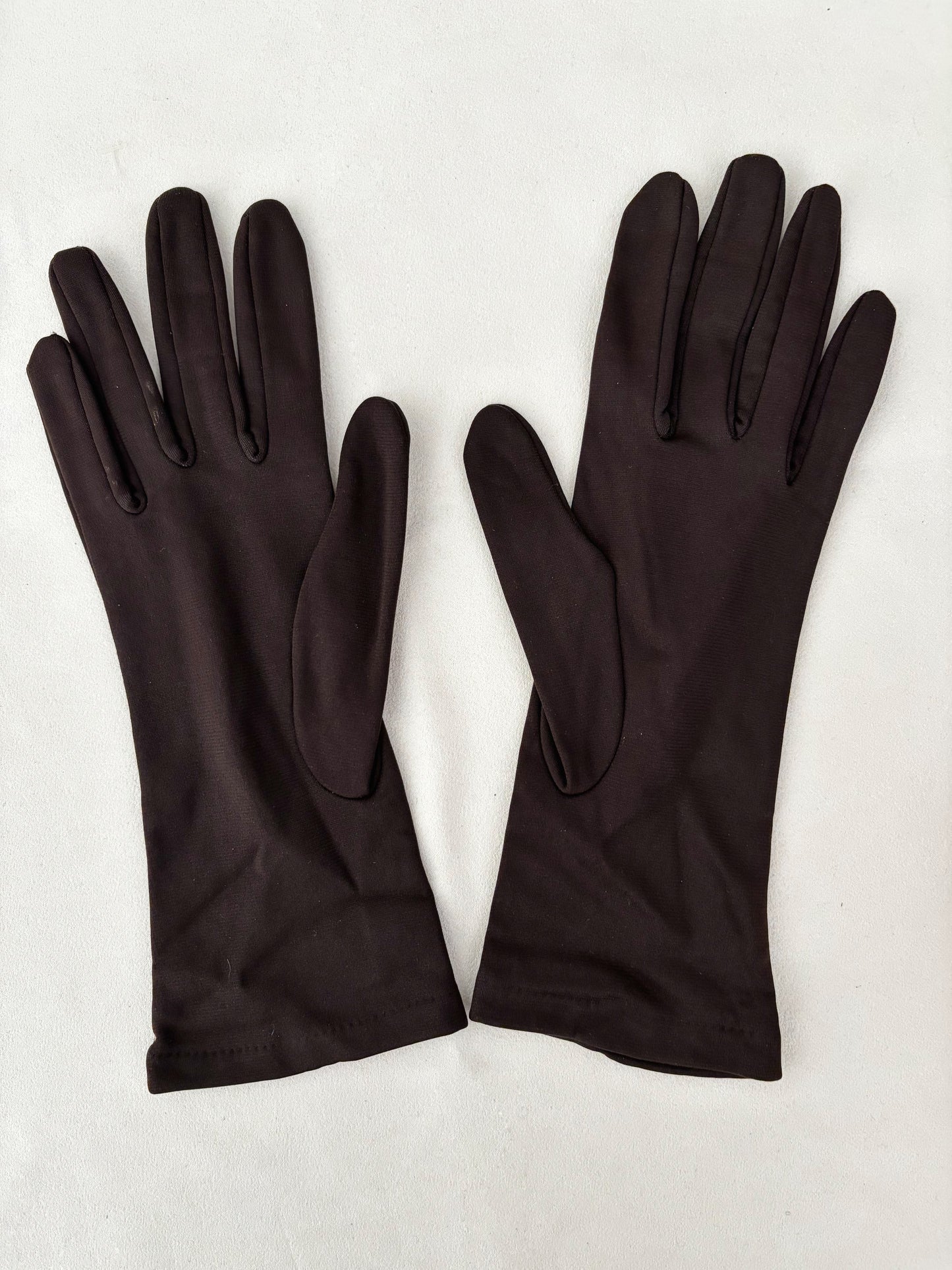 1950s 1960s Deadstock Dark Brown Nylon Gloves | Size 7