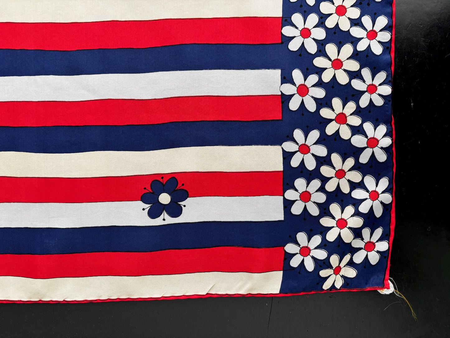 1960s Glentex Silk Rayon Blend Shawl With Patriotic Print | 56x58 cm