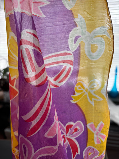 1930s 1940s Large Silk Shawl With Bows Novelty Print | 80x80 cm