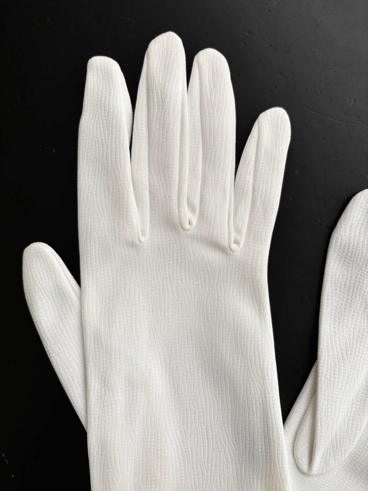 Deadstock 1950s Elganta Structured Evening Gloves | Size 8