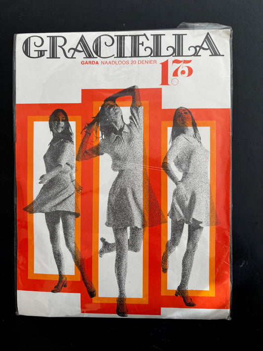 Vintage Seamless Nylon Stockings Size 8½ Graciella