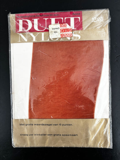 Vintage Seamless Nylon Stockings Size 8½ Duet